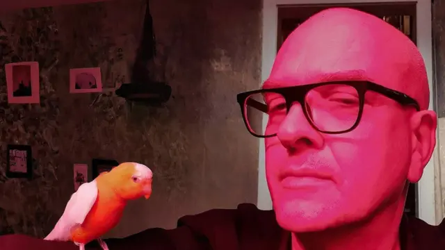 엘다크센의 모습