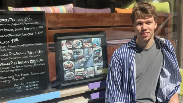 Dengan sistem kesejahteraan masyarakat yang kuat sekaligus tingkat kesenjangan sosial yang rendah, Finlandia menjadi rumah bagi banyak anak muda seperti Tuukka yang hidup bahagia tanpa gejala-gejala depresi