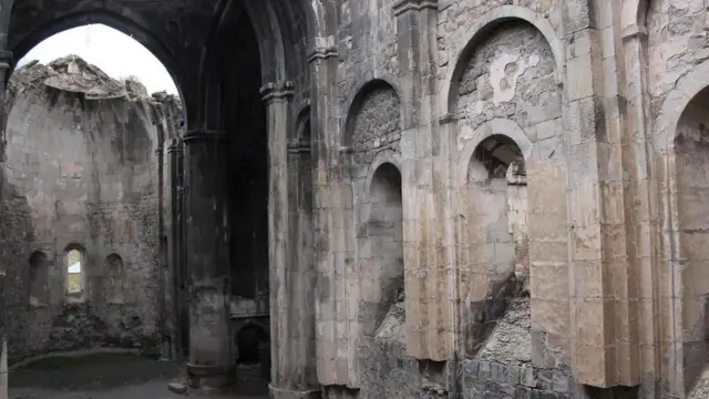 Öşk Manastırı