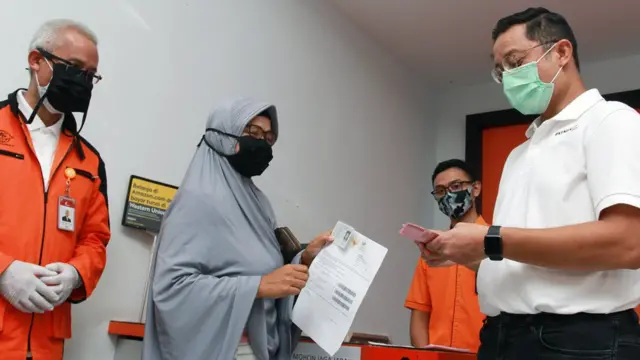 virus corona, covid-189, bansos,