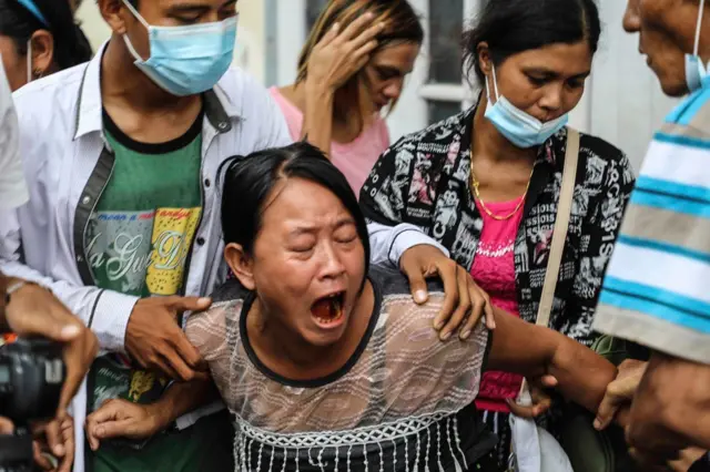 အမျိုးသား လူ့အခွင့်အရေးကော်မရှင်ဘက်ကလည်း စုံစမ်းစစ်ဆေးမှုတွေကို စတင်