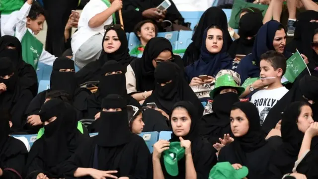 सऊदी महिलाएं