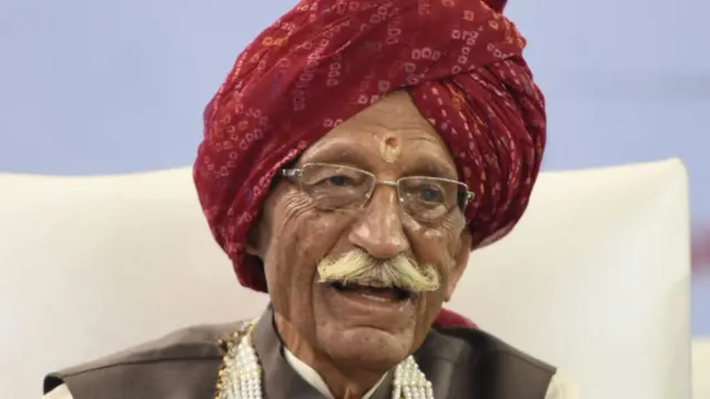 महाशय धरमपाल गुलाटी