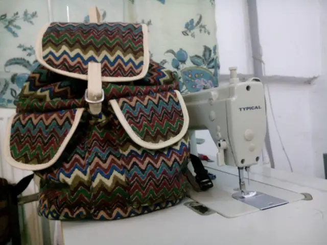 "На мене ніхто ніколи не робив ставки". Історія хлопця, який жив на вулиці, а тепер має власний бізнес