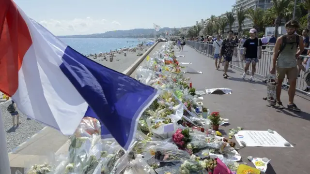 Nice'de saldırının düzenlendiği Promenade des Anglais