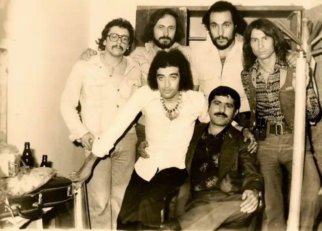 Edip Akbayram ve Dostlar