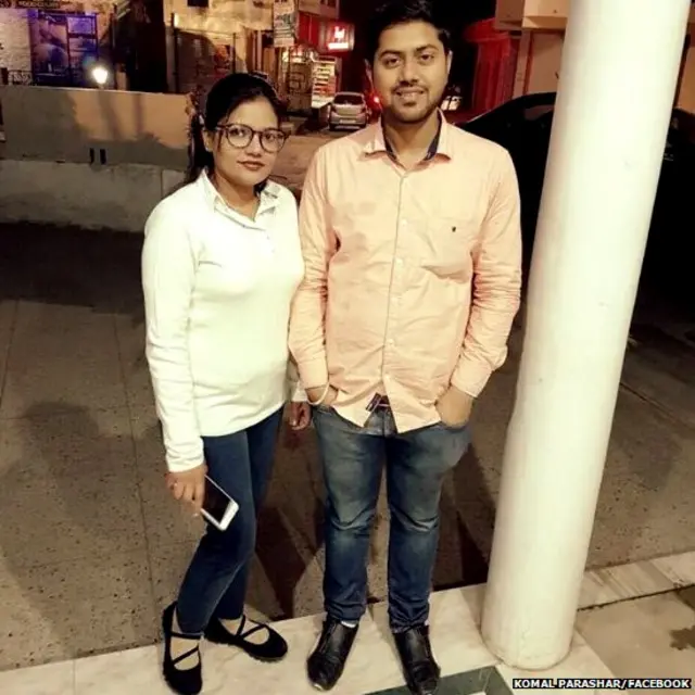 कोमल यादव, पति