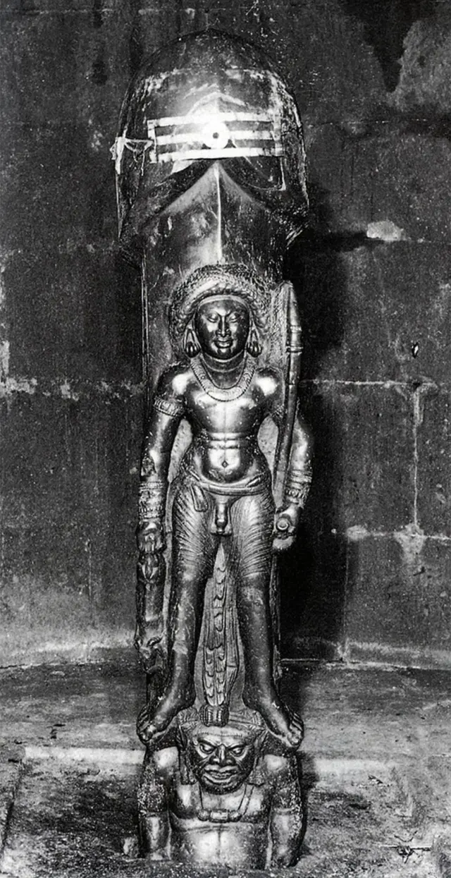 గుడిమల్లం దేవాలయంలోని శివుడి విగ్రహం