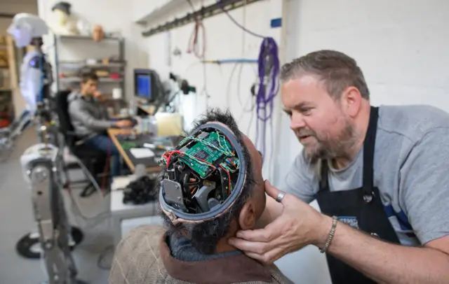 Фред и его сосоздатель