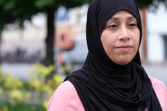 صبا ميرزا، باحثة في قانون الجريمة