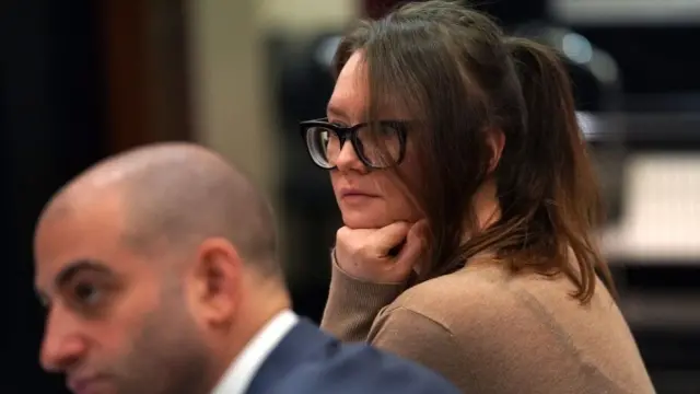 Дельви в суде