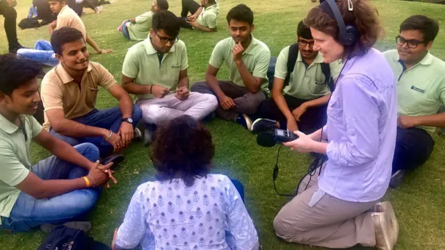 యువకులు