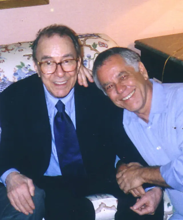 músico João Gilberto e jornalista Nelson Motta