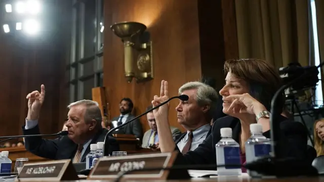 کمیته قضایی سنا