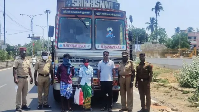 கொரோனா ஊரடங்கின் நடுவே ஒரு மாற்றுத்திறனாளி பெண்ணின் பயணம்