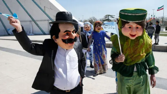 مراسم آغاز سال ۱۴۰۰ در میدان آزادی