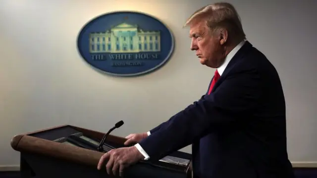 Perezida Trump ntiyahuza n'abahinga muvyo amagara y'abantu ku bijanye n'ubukari bw'uwu mugera