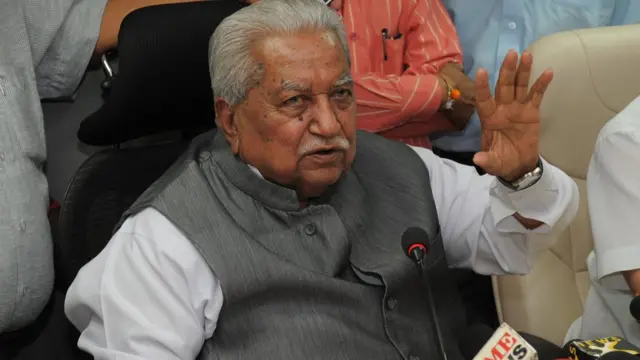 केशुभाई पटेल