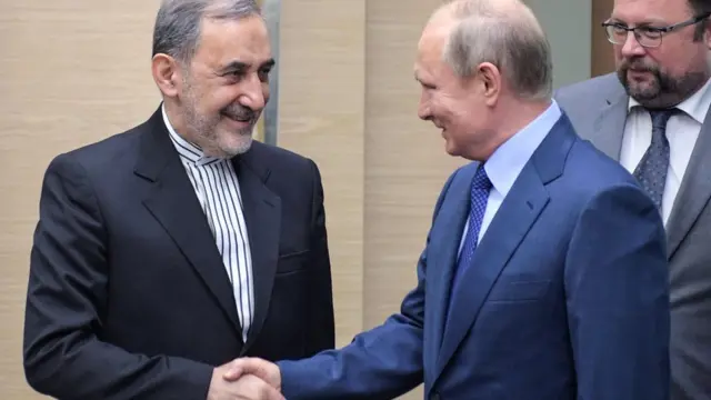 پوتین و ولایتی