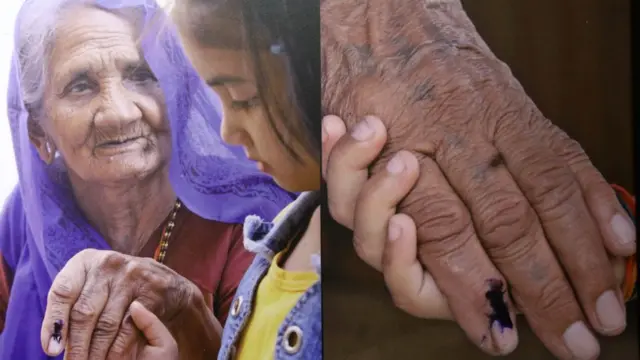 2009ની ચૂંટણીમાં વોટ આપીને આવેલાં મહિલા