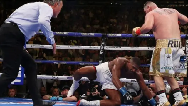 Anthony Joshua ati Andy Ruiz