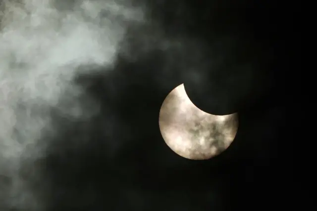 gerhana bulan sebagian