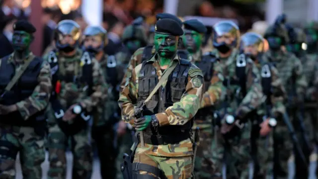 Militares en Paraguay