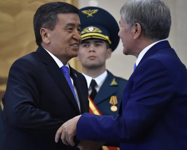 Атамбаев, Жээнбеков