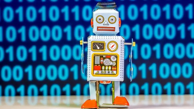 Robot con código binario atrás