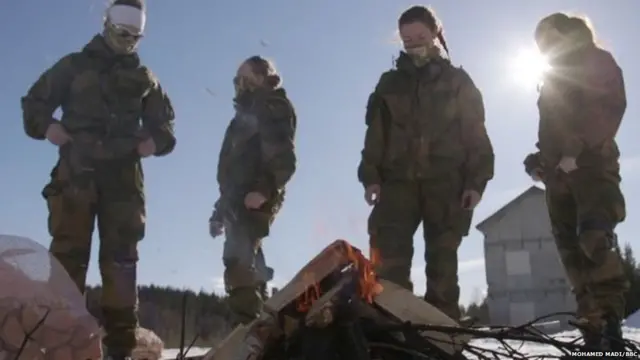 महिला सैनिक