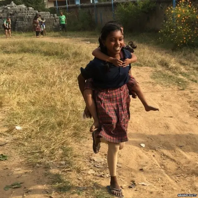 સીમાની સિદ્ધિનો તેના પરિવારને કોઈ અંદાજ નથી