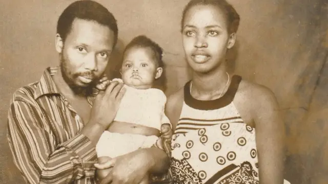 Mère, père et enfant