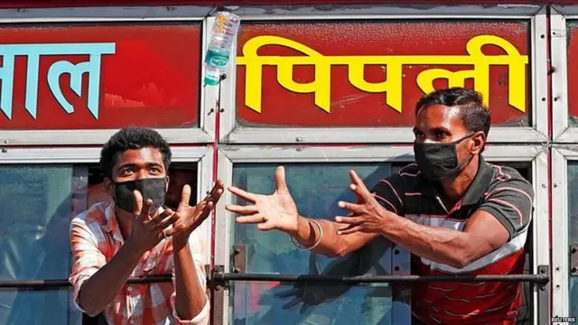 प्रवासी मज़दूर