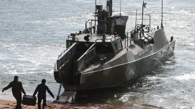 Российские военные учения в Крыму