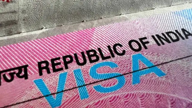 ਭਾਰਤ ਸਰਕਾਰ ਪੰਜ ਲੱਖ ਵਿਦੇਸ਼ੀ ਸੈਲਾਨੀਆਂ ਨੂੰ ਮੁਫ਼ਤ ਵੀਜ਼ਾ ਦੇਵੇਗੀ।