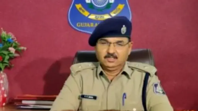 ડીસીપી ભગીરથસિંહ જાડેજા: પોલીસે મોટરસાઇકલ અંગે તપાસ કરી તો તે અમદાવાદના ઈન્ક્મટેક્સ વિસ્તારમાંથી ઑનલાઈન ભાડે લેવાઈ હતી