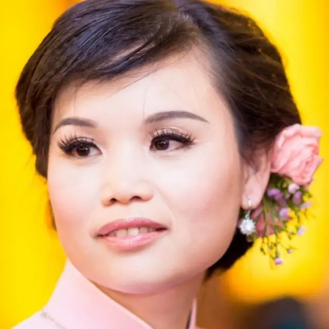 Cô dâu Vũ Thị Ngọc hồi mới làm đám cưới vào năm 1996