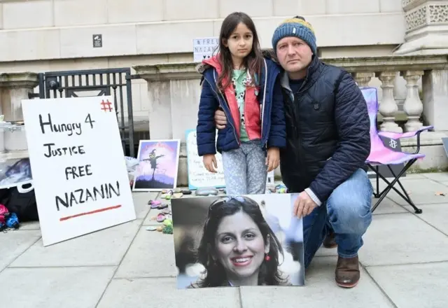 ریچارد در حال اعتصاب غذا