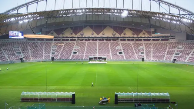 خلیفہ انٹرنیشنل سٹیڈیم