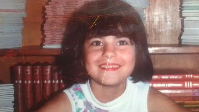 एलिज़ा के बचपन की तस्वीर