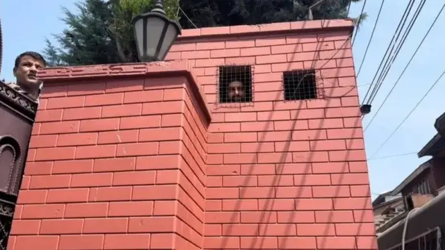 ਮੀਰਵਾਇਜ਼ ਉਮਰ ਫ਼ਾਰੂਕ