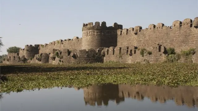 గుల్బర్గా కోట