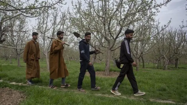 شاکر کے اہل خانہ