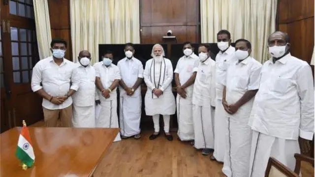 அ.தி.மு.க