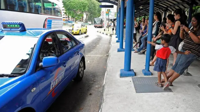 公共交通和出租车