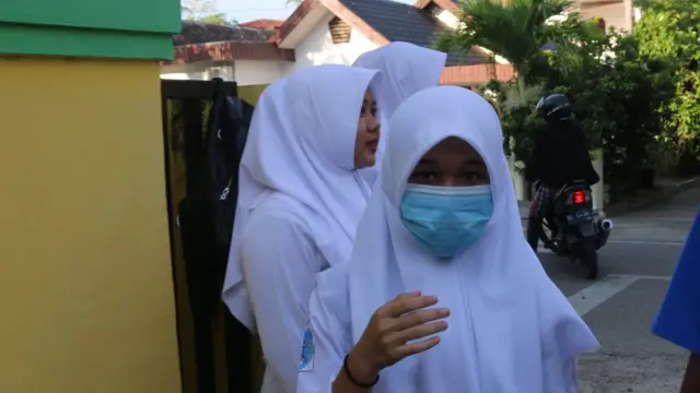 Virus Corona, Sekolah, Indonesia