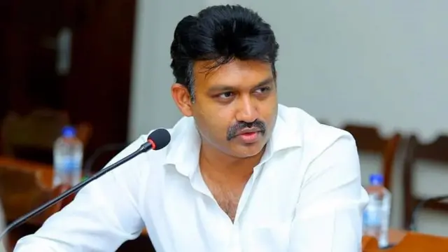 செந்ில் தொண்டைமான்