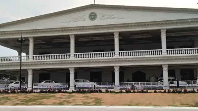 ప్రగతి భవన్