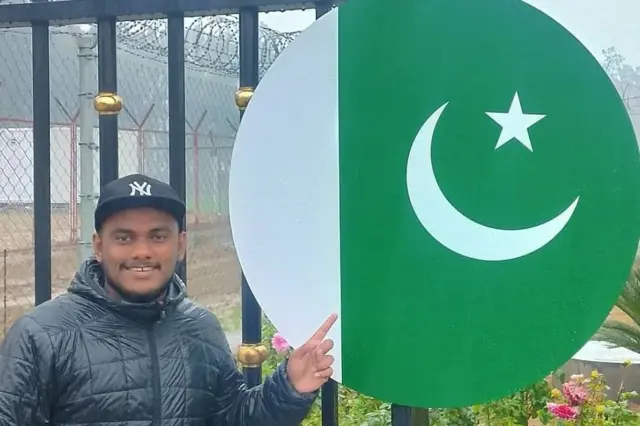 தமிழ் டிரெக்கர் புவனி தரன்