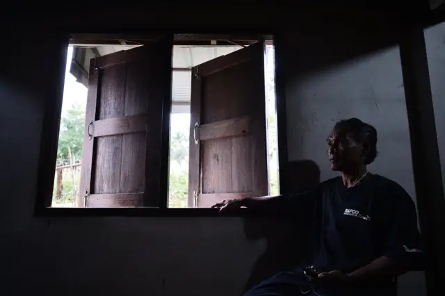 นายภิรมย์ สองสมุทร